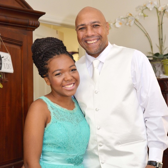 Welcome to our page! We love Poshing! ❤️ - Picture 14 of 16